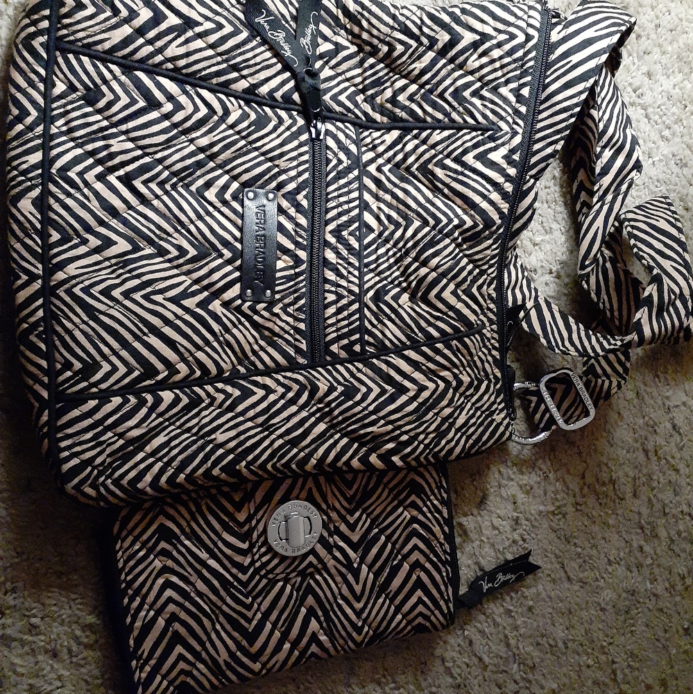 Vera bradley purse with matching wallet